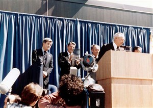 Image description is not available for 1980.015